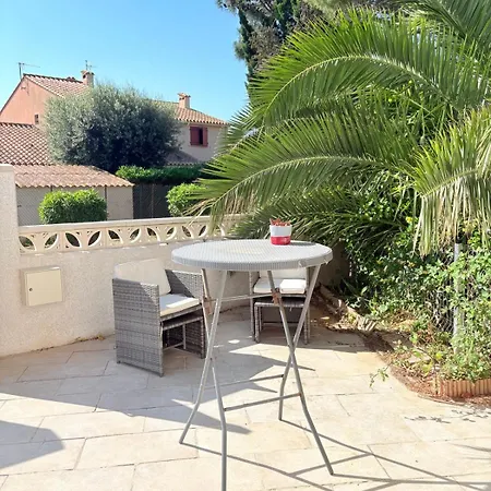 شقة Rez De Jardin St Cyprien Posez Vos Valises Chez Nous سان سيبريان