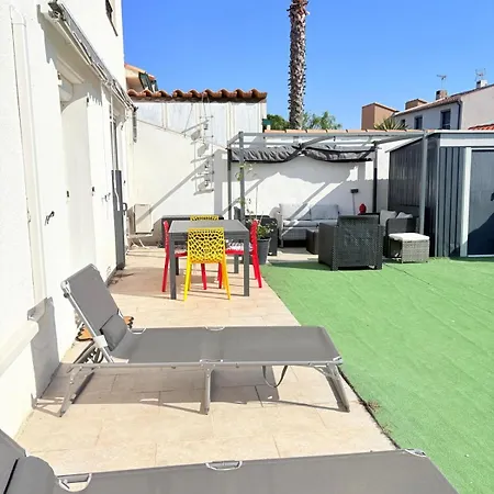 Rez De Jardin St Cyprien Posez Vos Valises Chez Nous سان سيبريان