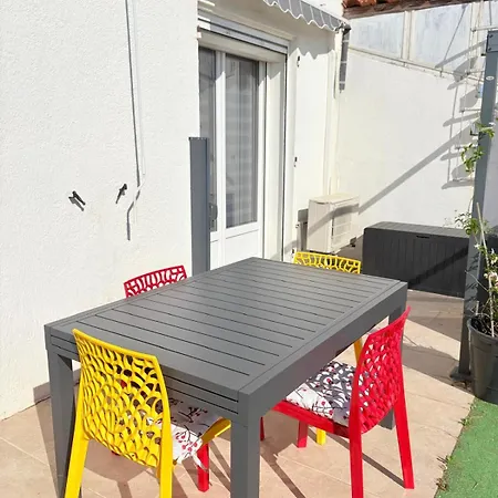 Rez De Jardin St Cyprien Posez Vos Valises Chez Nous *